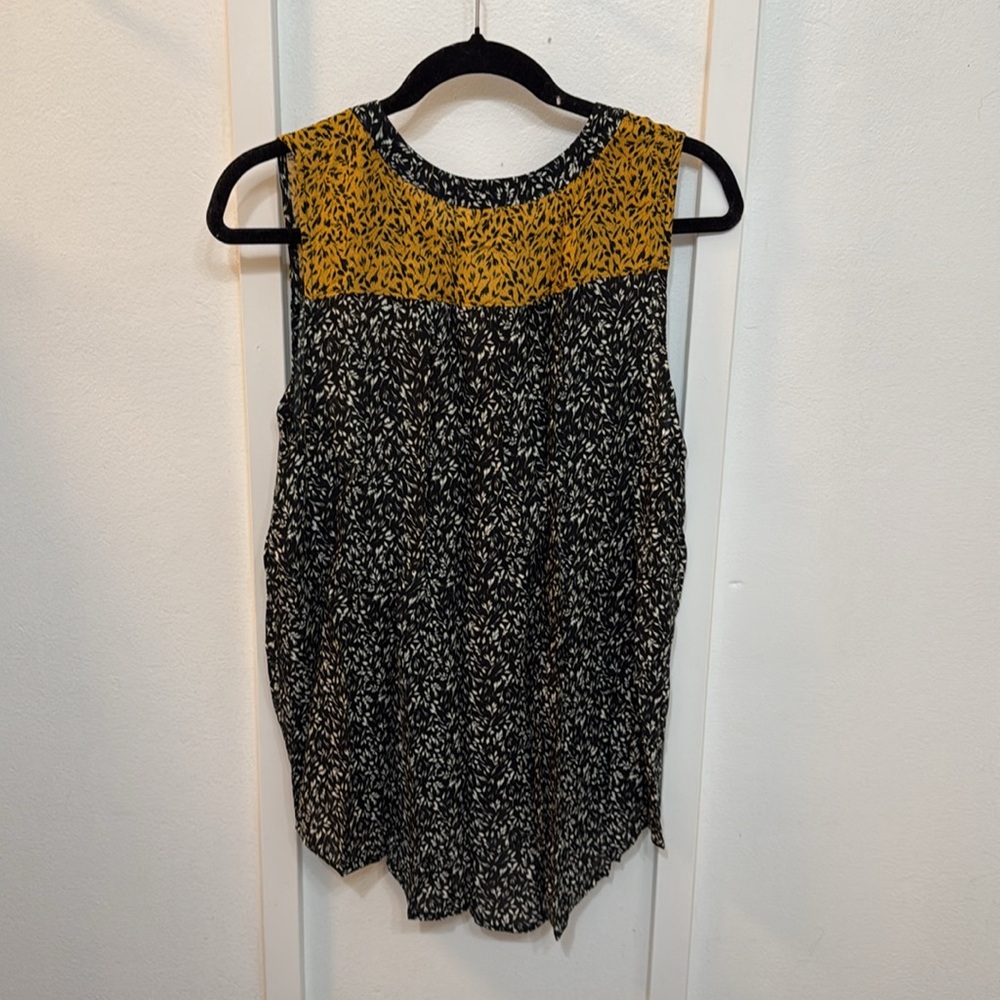 Knox Rose Tank - Picture 2 of 3